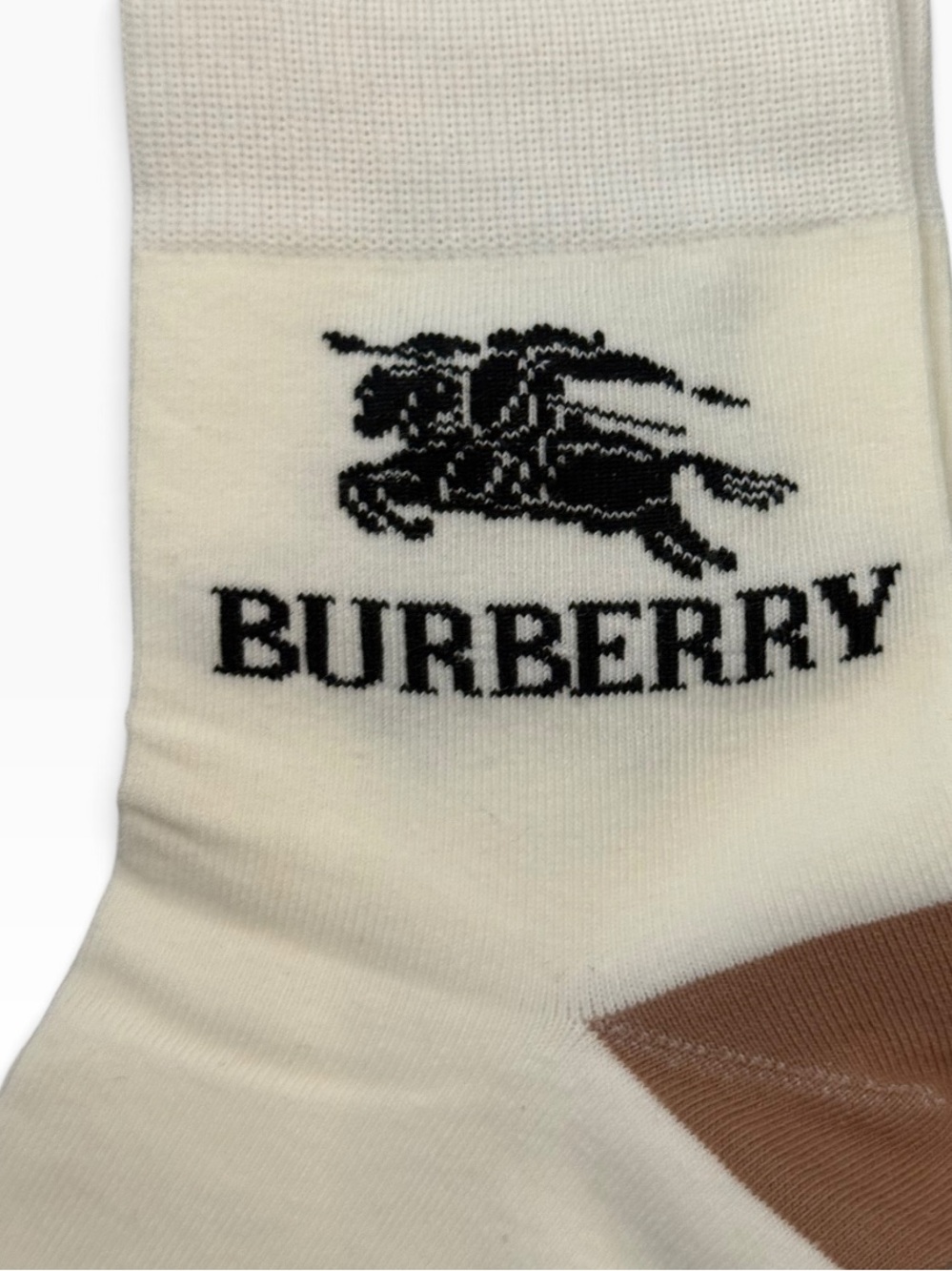 2 Pair Burberry Outlet Ankle Socks with Red & Beige Plaid and Classic Logo - Picture 3 of 4